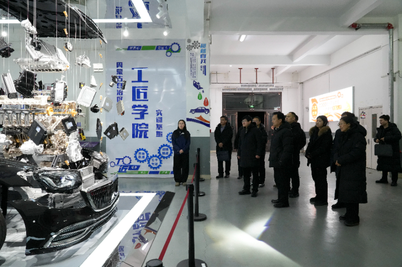 DSC031381(1).jpg DSC031381(1).jpg